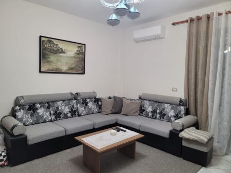 APPARTAMENTO IN AFFITTO 1+1 VIA ELBASAN 60.000 LEKE