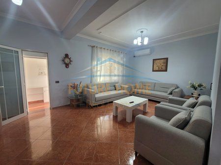 Qira, Apartament 2+1+2, Vilat Gjermane