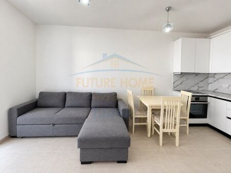 Apartament 2+1 për shitje, pranë QTU tek Kompleksi Univers City