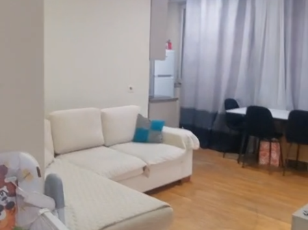 Apartament 1+1 per shitje tek Terminali Pallatet e Verdha !