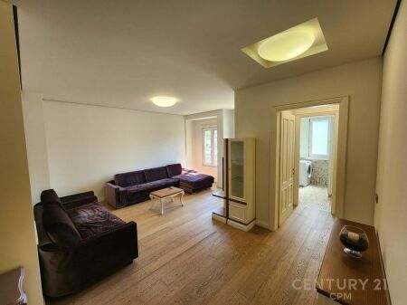 Appartamento 2+1+2 in affitto a Piazza Willson 1600€ | 120 m² 1.600 € /Mese