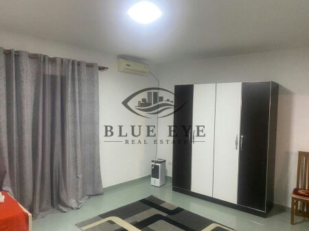 Jepet me Qira Apartament 2+1 për Studentë – Afër Albanian College!