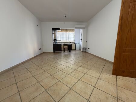 Affittasi appartamento 2+1+2, 21 Dhjetori, Tirana