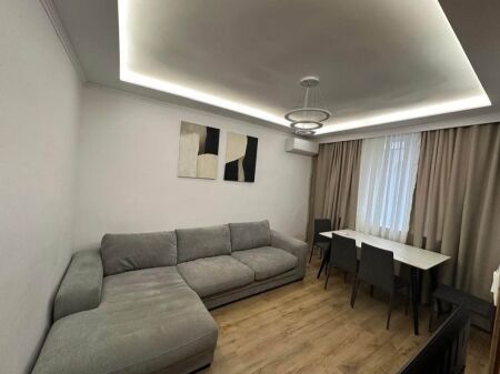Aprtamenet 2+1 me Qera - 21- Dhjetori, Tirane
