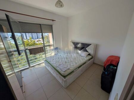 JEPET ME QIRA APARTAMENT 2+1 – 5 MAJI