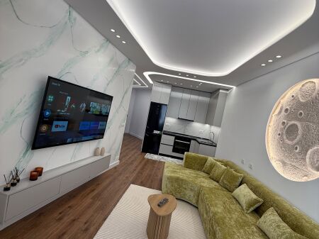 Shitet apartament 1+1 ne Astir