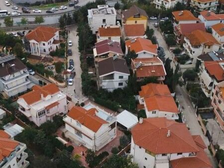 Shtëpi private - Për Shitje - Rruga Selita e Vjetër, Tiranë