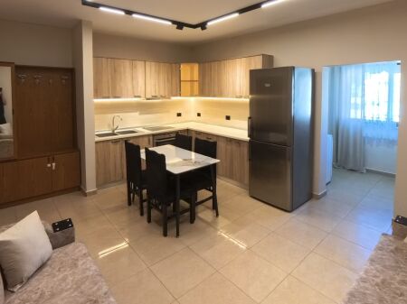 🔥 ONLY 500 M FROM SKËNDERBEJ SQUARE – 1+1 NEWLY INVESTED IN SELVI 60 m²