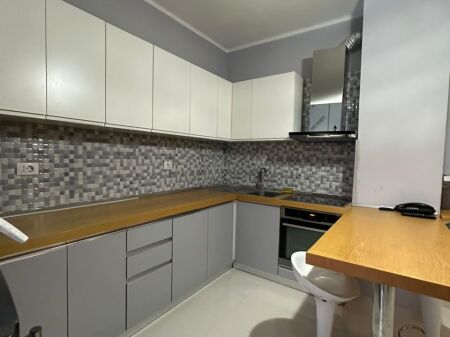 🏠 JEPET ME QIRA – APARTAMENT 2+1, ASTIR