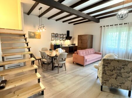 Villa in affitto a Petrele