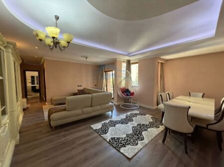 Shitet, Apartament 2+1+2, Unaza e Re, Tirane