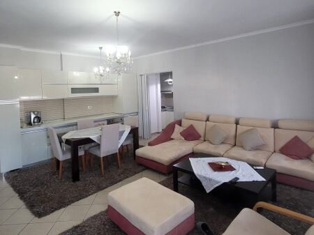 📌SHITET APARTAMENT 3+1 - RRUGA E KAVAJËS