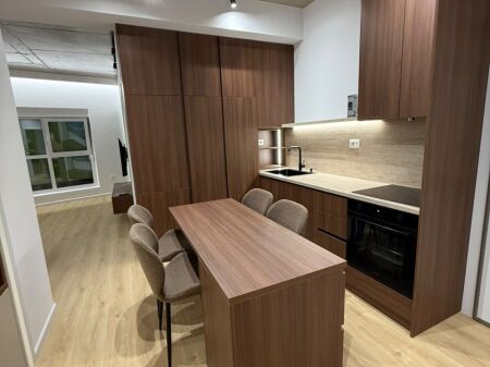 🏡 JEPET ME QIRA APARTAMENT 2+1 – ALI DEM