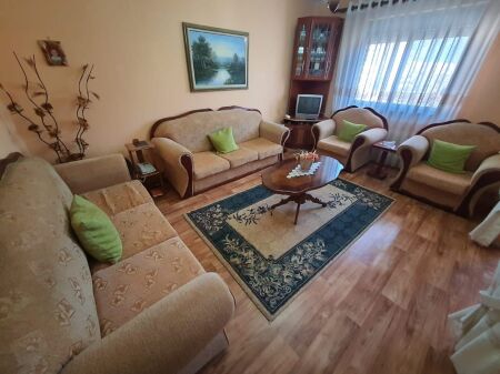 Appartamento 1+1 in vendita Oxhaku Tirana !