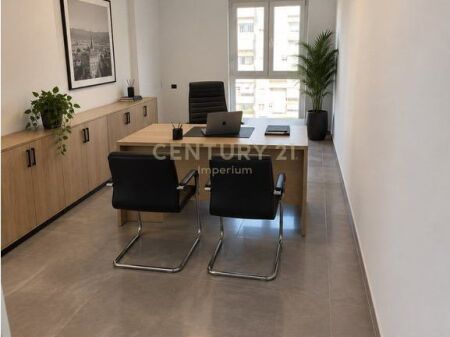 Office for Rent in Kika 2 – Paris Municipality!