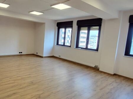 🏢 FOR RENT – OFFICE | CENTER, TIRANA