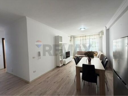 Appartamento 2+1 in affitto presso Home Plan, Via Ndre Mjeda