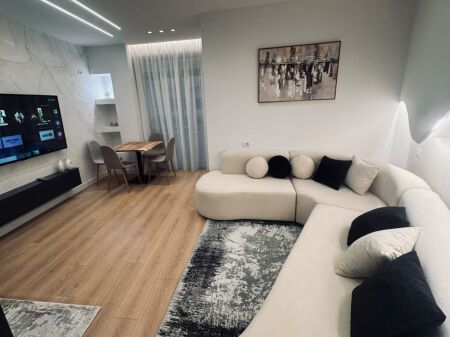SHITET APARTAMENT 1+1 ne ASTIR