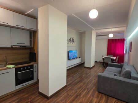 Apartament - Për Shitje - Myslym Shyri, Tiranë