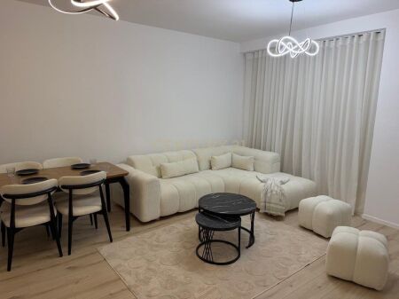Apartament 1+1 Me Qira te Bulevardi i Ri, Tiranë