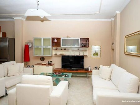Appartamento In Affitto 3+1 In Centro (ID B230227) Tirana