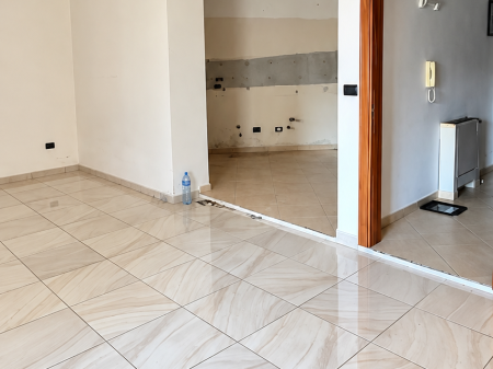 Appartamento 2+1+2 in vendita a 21 Dhjetori