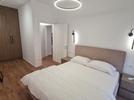 Affittasi Appartamento 1+1+1 con Balcone