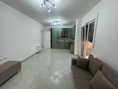 APARTAMENT 2+1 ME QIRA – KAMËZ