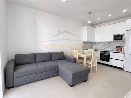 Shitet, Apartament 2+1, Univers City, Tiranë