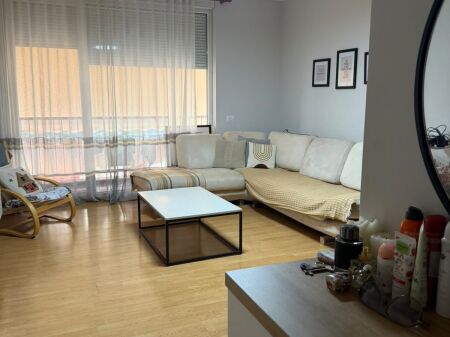 Apartment 2+1+2 for rent at 21 Dhjetori, Kavaja Street! 1200 Euro!