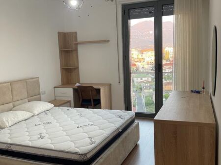Affittasi Appartamento 2+1+2 Bagni + 1 Balcone