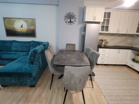 Super Apartament 2+1 me qera tek Amerikan 3