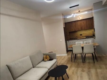 Jepet me qira apartament 2+1