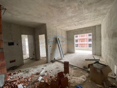 Shitet,Apartament 2+1, ish Fusha e Aviacionit