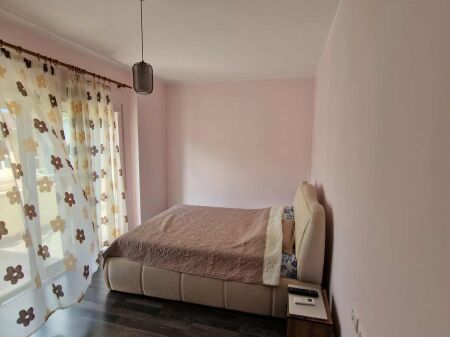 Affittasi Appartamento 2+1+1 Balcone