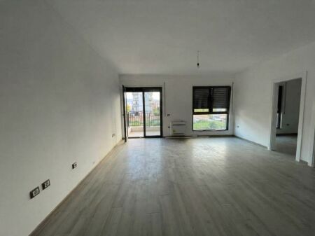 Rent, Apartment 1+1, Jordan Misja Street, Tirana