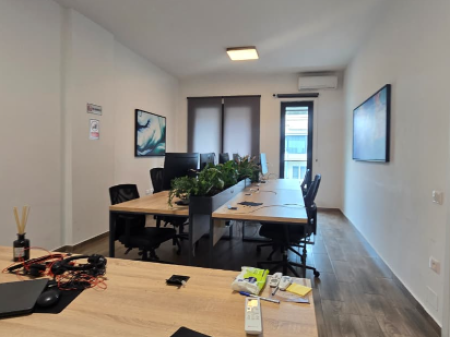 JEPET ME QIRA ZYRË 2+1 | SQUARE 21