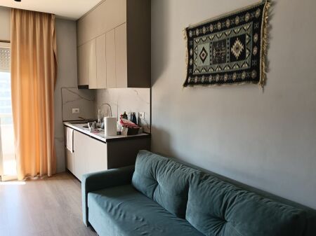 APPARTAMENTO 1+1 IN AFFITTO – TRANSBALLKANICO, VLORË