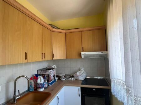 🏡✨ SHITET APARTAMENT 1+1 ME VERANDË TË MADHE – PLAZH ILIRIA, DURRËS
