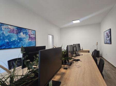 ✨ Office for rent 2+1 at Square 21 Complex ✨