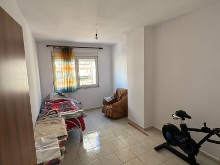 Appartment/ room