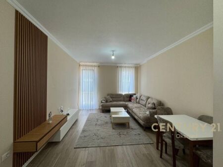 Apartament 2+1+2 për qira në Univers City Tiranë!