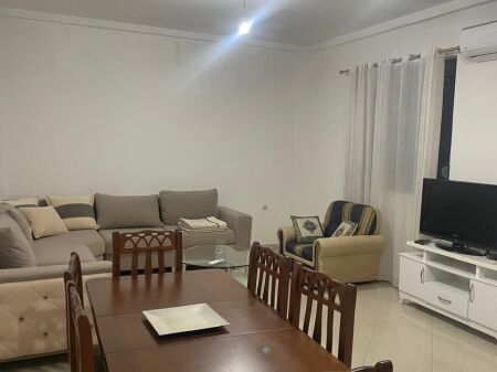 Qera | Shtëpi private 2 + 1 | Allias | 400 €/muaj