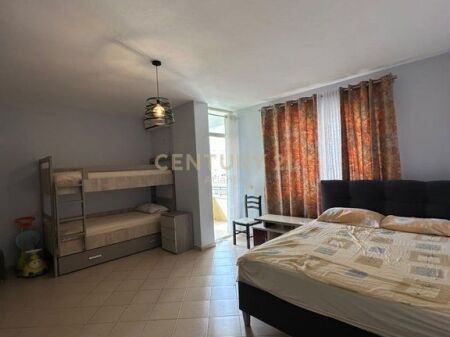 Apartament 1+1 Për Shitje në Shkëmbi i Kavajës