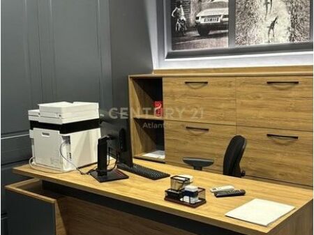 BAR-CAFE -LOUNGE FOR RENT | 2000€ / Month | DURRËS, BEACH | POSSIBILITY TO CONVERT INTO BAR RESTAURANT