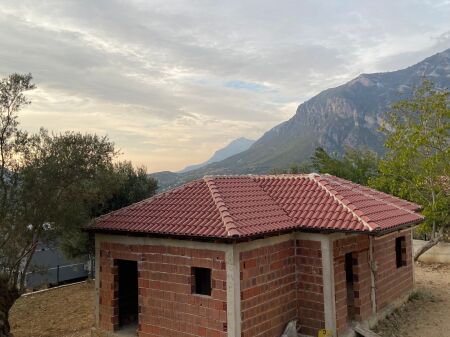 Private house for sale in the village of Tujan