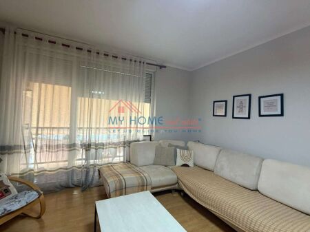 Appartamento 2+1 in Affitto a 21 Dhjetori Tirane