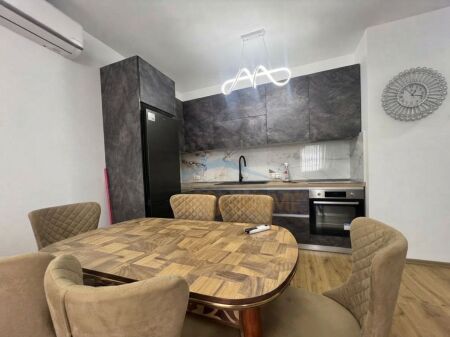 Affitto, Appartamento 1+1, Residenza Future Home, Tirana.
