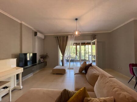 APARTAMENT 2+1 PER QERA NE SHKOZ