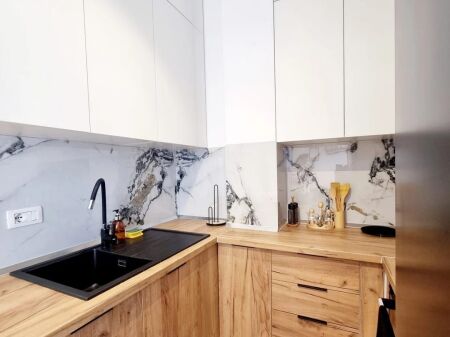 Apartament 1+1 me Qira – Kopshti Botanik